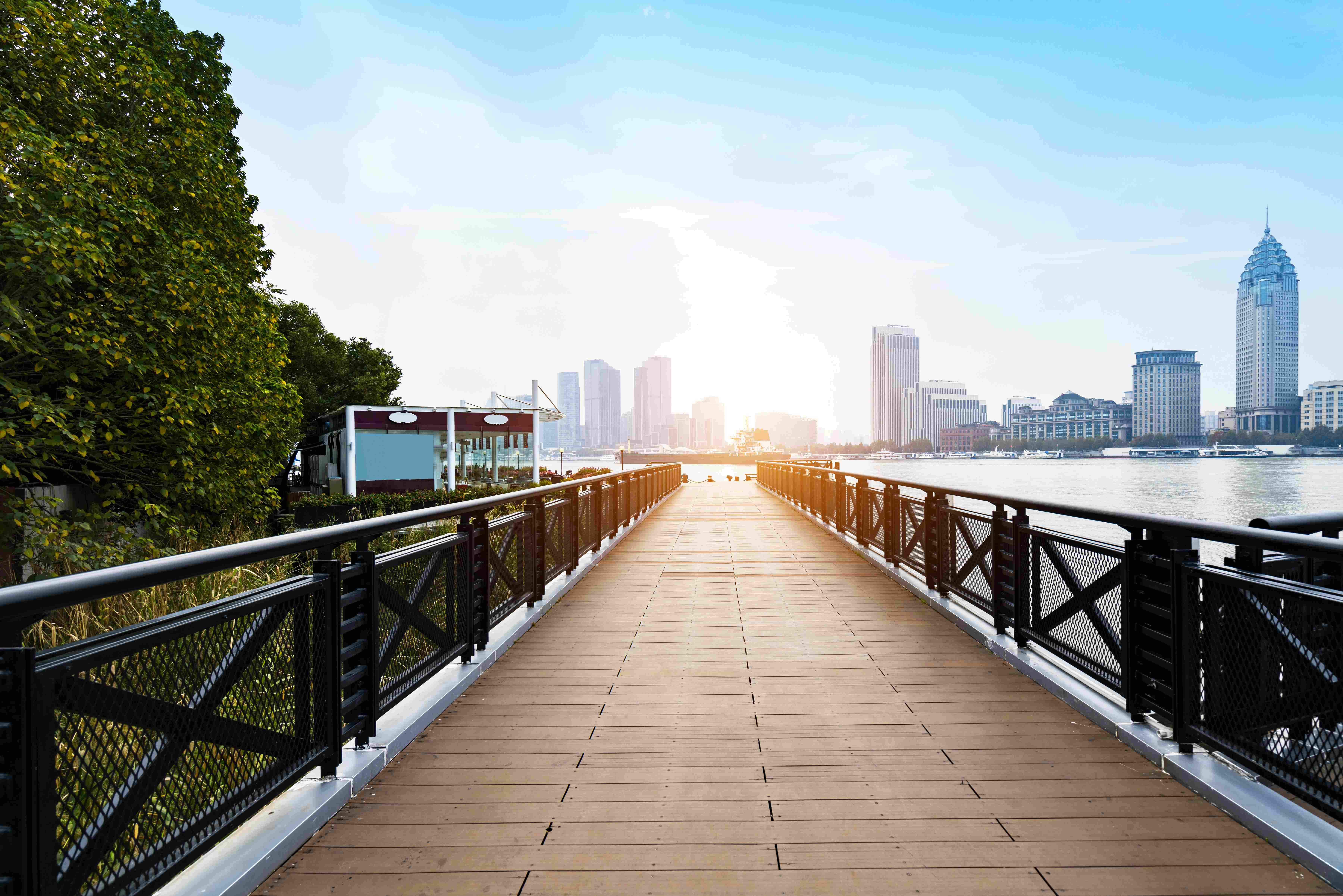 Amazing Wuhan + Yangtze Cruise & Chongqing