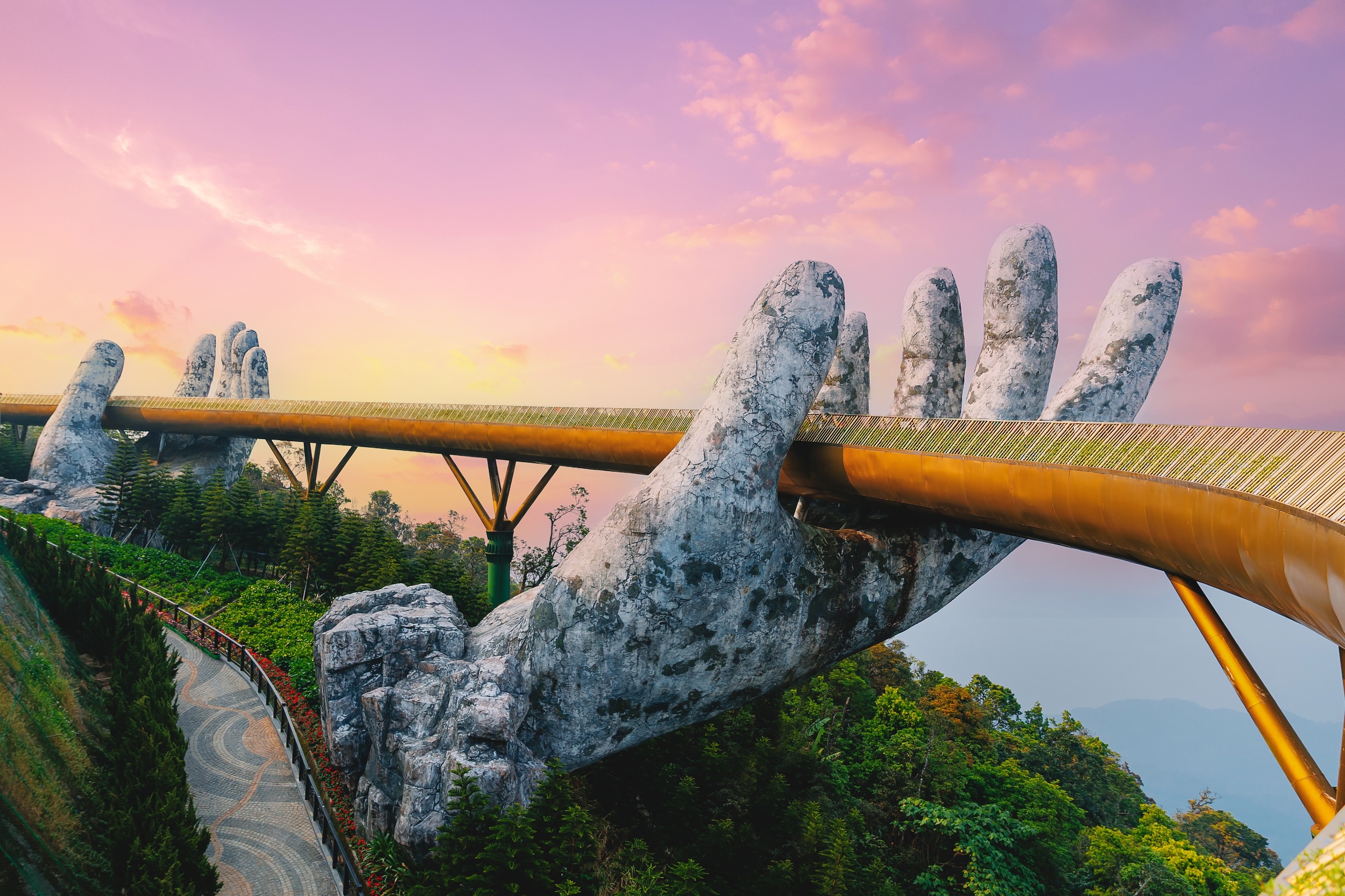 Favorite Grand Vietnam Sapa + Danang & Saigon Cruise Dinner