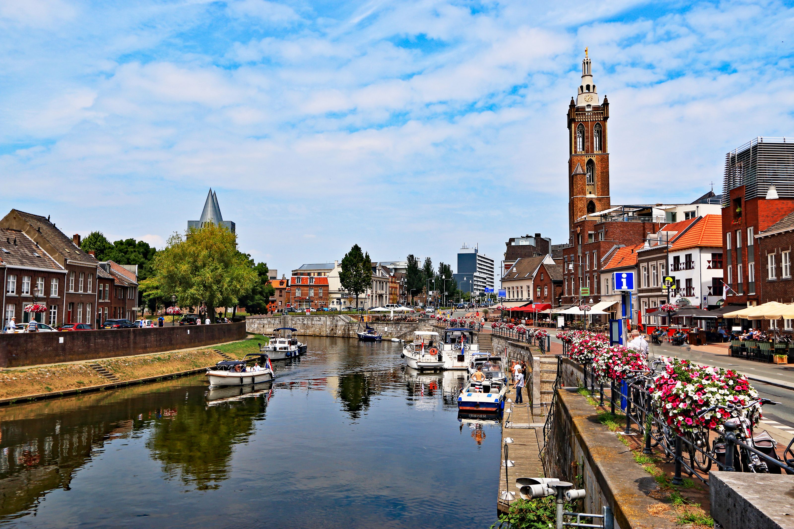 Super Sale West Europe + Brugge & Luxembourg