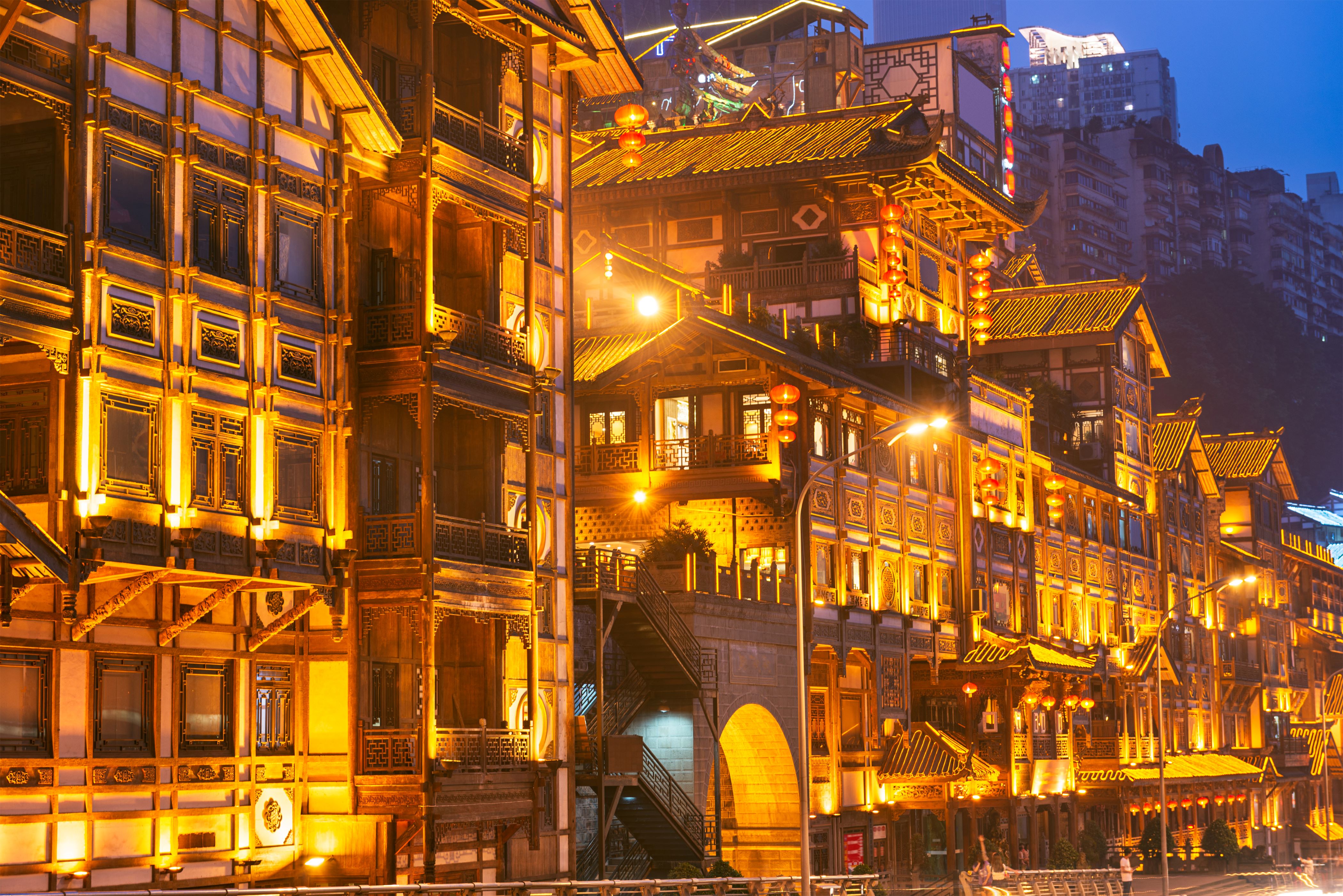 Amazing China Zhangjiajie + Fenghuang Wulong & Chongqing