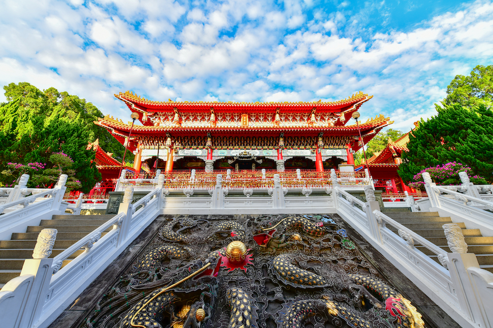 Favorite Taiwan Alishan + Red Maple Resort & Gloria Outlet